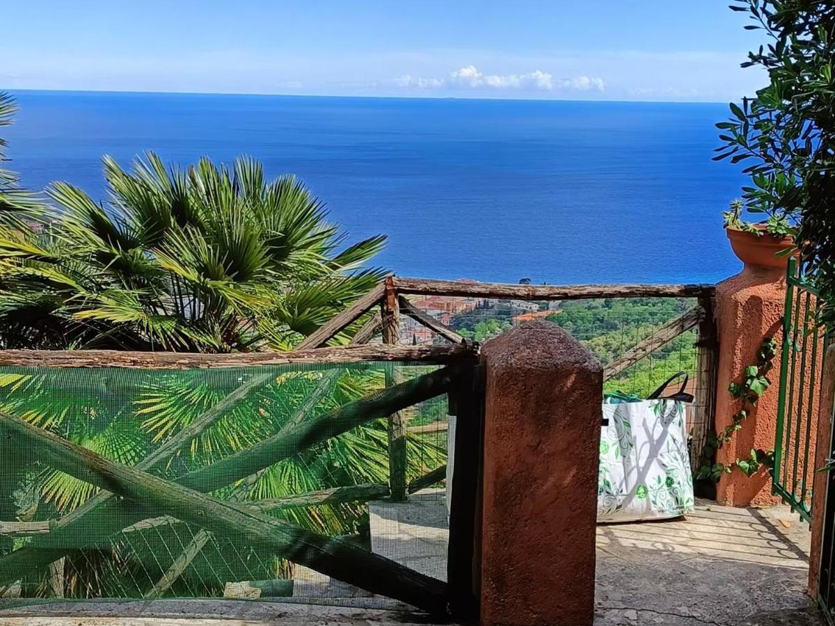 Apartamento La Cita Ca - Vista Mare Finale Ligure Exterior foto